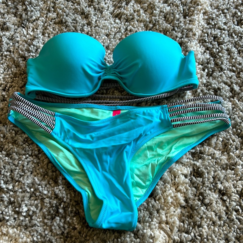 Victorias Secret bikini